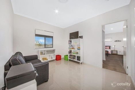 Property photo of 12 Goodnight Place New Auckland QLD 4680