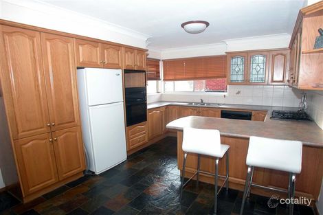 Property photo of 32 The Crescent Toongabbie NSW 2146