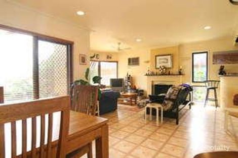 Property photo of 14 Albert Avenue Strathdale VIC 3550