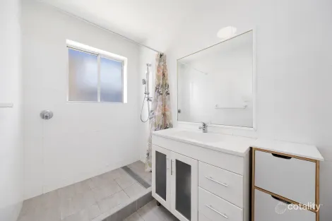 Property photo of 1/863 Sandgate Road Clayfield QLD 4011