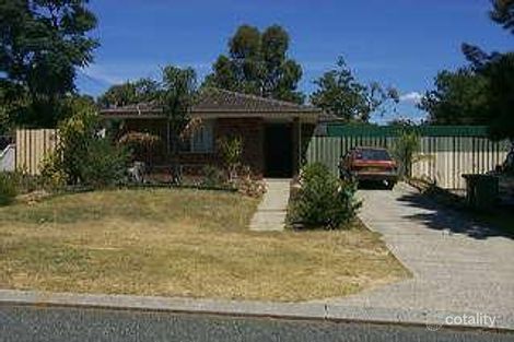 4 Guava Ct, Forrestfield, WA 6058