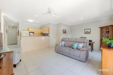 Property photo of 71/40 Lakeside Crescent Currimundi QLD 4551