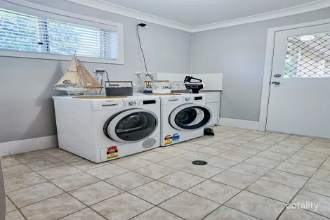 Property photo of 12 Foam Street Surfside NSW 2536