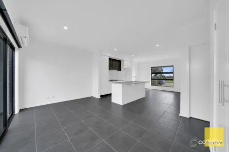 Property photo of 32 Dexter Street Deanside VIC 3336