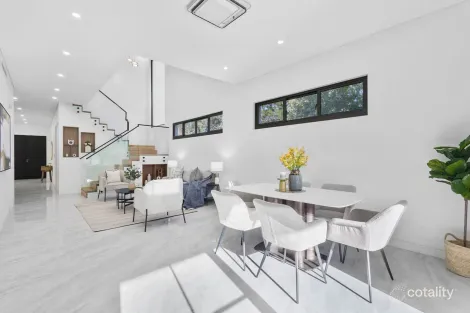 Property photo of 51 Mobbs Lane Carlingford NSW 2118