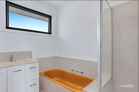 Property photo of 18 Riddle Drive Melton VIC 3337