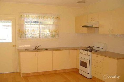 Property photo of 15 Nioka Avenue Point Clare NSW 2250