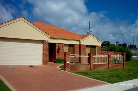 1 Jean St, Hamilton Hill, WA 6163