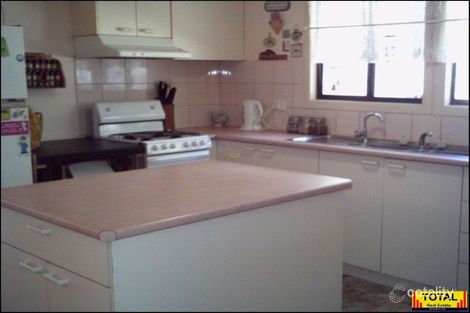 Property photo of 11 Camellia Court Millmerran Downs QLD 4357