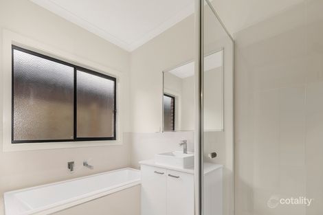 Property photo of 26 Lochran Road Doreen VIC 3754