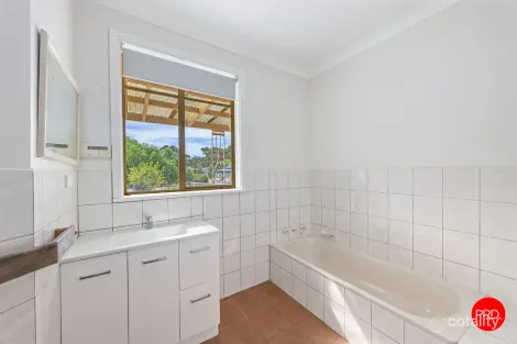 Property photo of 33 Lethebys Road Sailors Gully VIC 3556