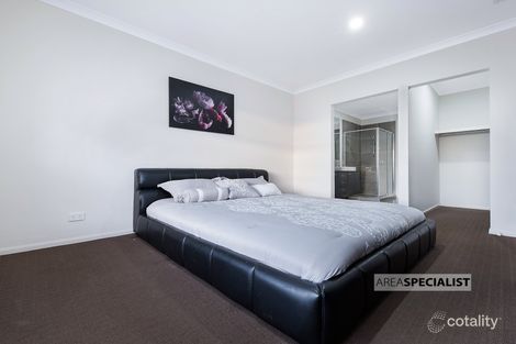 Property photo of 55 Stately Drive Cranbourne East VIC 3977