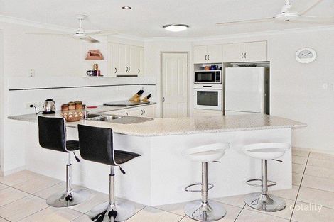Property photo of 31 Springs Drive Little Mountain QLD 4551