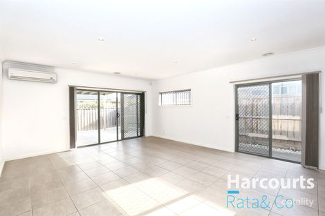 Property photo of 51 Allumba Way Wollert VIC 3750