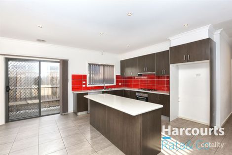 Property photo of 51 Allumba Way Wollert VIC 3750