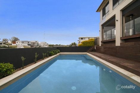 Property photo of 20 Harbourvue Court Helensvale QLD 4212