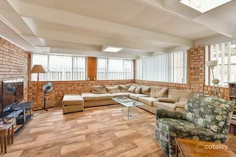 Property photo of 11 Rees Close Eagle Vale NSW 2558