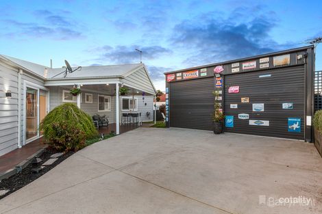 Property photo of 2 Victoria Parade Kilmore VIC 3764