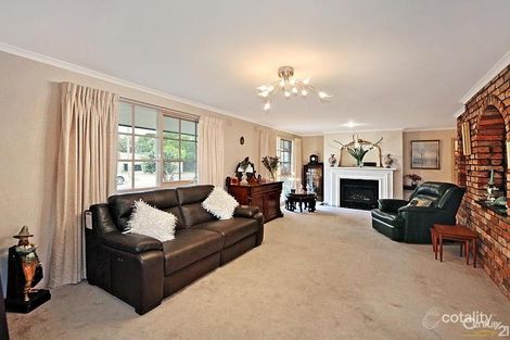 Property photo of 8 Cavendish Drive Heatherton VIC 3202