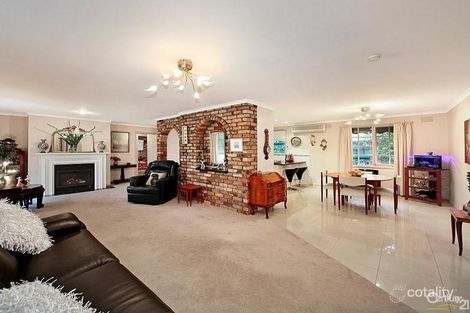 Property photo of 8 Cavendish Drive Heatherton VIC 3202