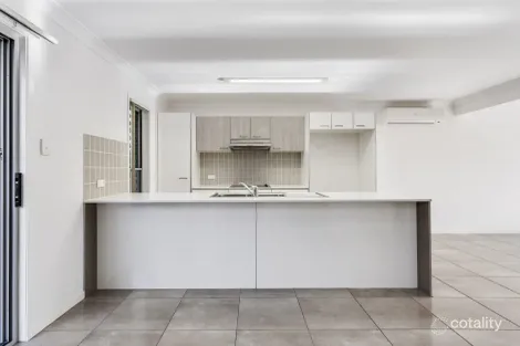 Property photo of 7/1 Creek Road Burpengary East QLD 4505