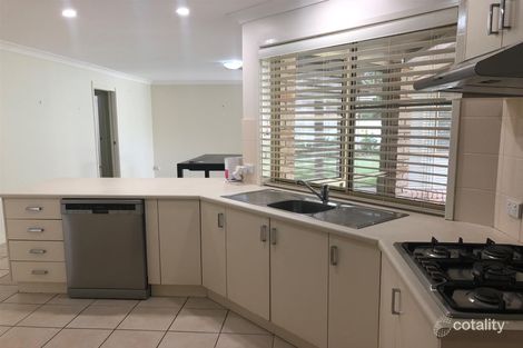 Property photo of 35 Springvale Circuit Cameron Park NSW 2285