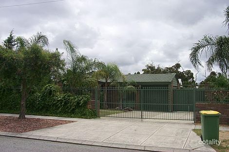 Property photo of 31 Shamrock Way Huntingdale WA 6110