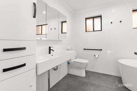 Property photo of 10 Westborne Drive Nowra NSW 2541