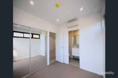 Property photo of 133/181 Clarence Road Indooroopilly QLD 4068