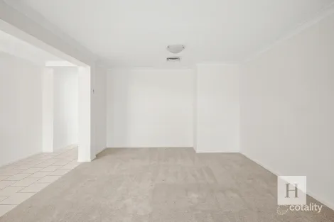 Property photo of 1 Daphne Close Hamlyn Terrace NSW 2259