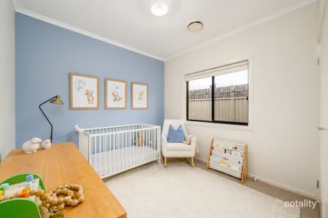 Property photo of 24 Chivalry Drive Mooroopna VIC 3629