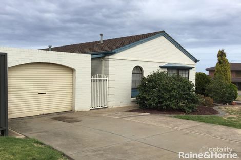 Property photo of 14 Kanowna Street Hallett Cove SA 5158
