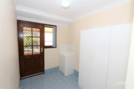 Property photo of 3 Murchison Parade Millbridge WA 6232