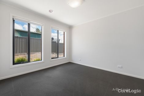 Property photo of 2/411 Peel Street North Black Hill VIC 3350