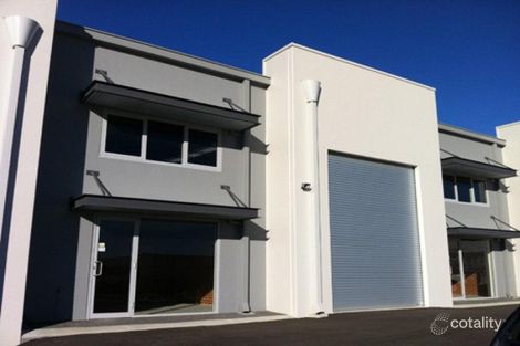 2/9 Christable Way, Landsdale, WA 6065