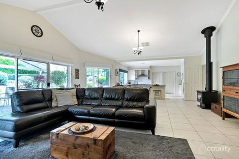 Property photo of 11 Claret Ash Drive Mount Barker SA 5251