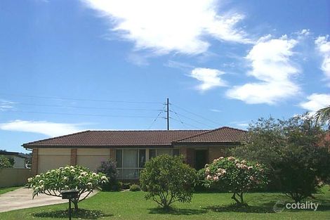 18 Burrawong Pde, Urunga, NSW 2455
