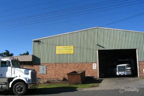 Property photo of 7 Lady Penrhyn Drive Unanderra NSW 2526