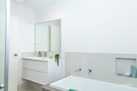 97/82 Cascade St, Raceview, QLD 4305
