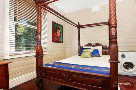 Property photo of 2 Dulling Street Waratah NSW 2298