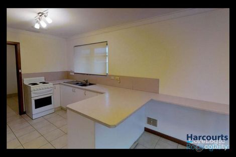 Property photo of 40 Axminster Street Warnbro WA 6169