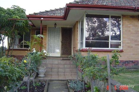 Property photo of 30 Flinders Drive Valley View SA 5093