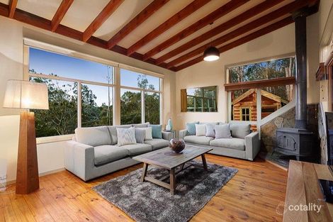 Property photo of 22 Leonard Crescent Eltham VIC 3095