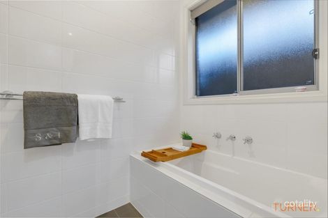 Property photo of 9 Shalford Terrace Campbelltown SA 5074