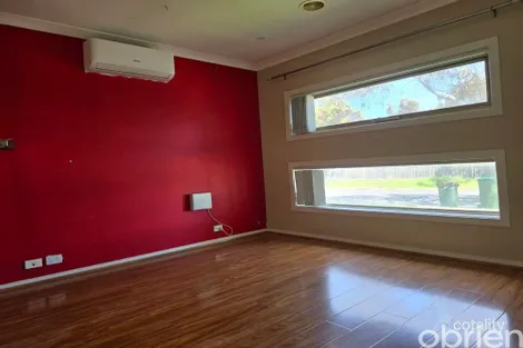 Property photo of 12 Sinclair Crescent Tarneit VIC 3029
