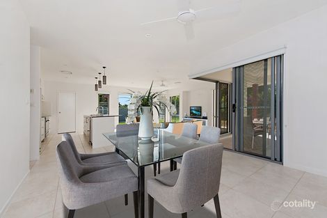 Property photo of 33 Parkway Drive Mooloolaba QLD 4557