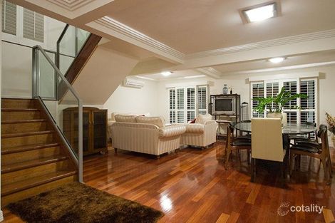Property photo of 7 Abel Tasman Place Hollywell QLD 4216