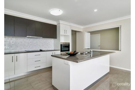 Property photo of 2/5 Third Avenue Harristown QLD 4350