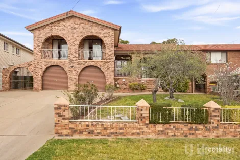 Property photo of 40 Sassafras Crescent Karabar NSW 2620