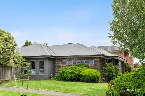1 Staffordshire Pl, Lyndhurst, VIC 3975